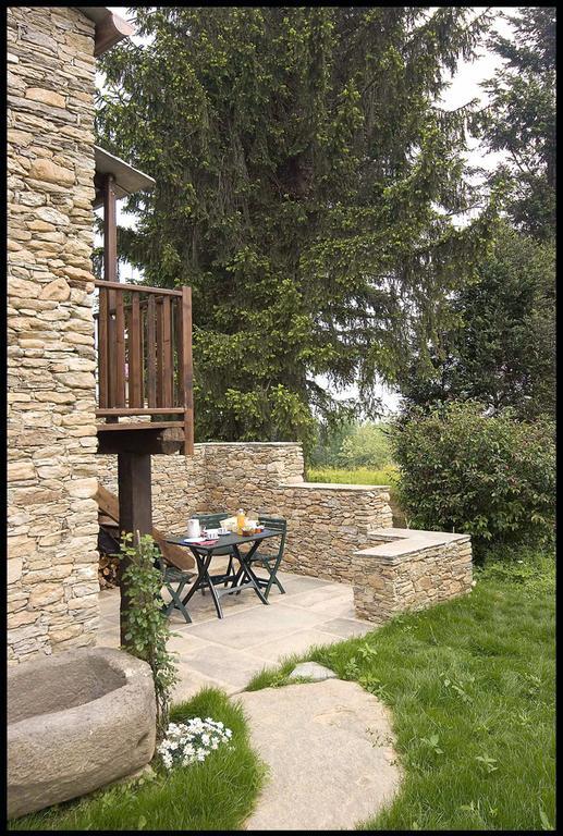 Agriturismo Famiglia Al Castello Di Bagnolo Bagnolo Piemonte Zimmer foto