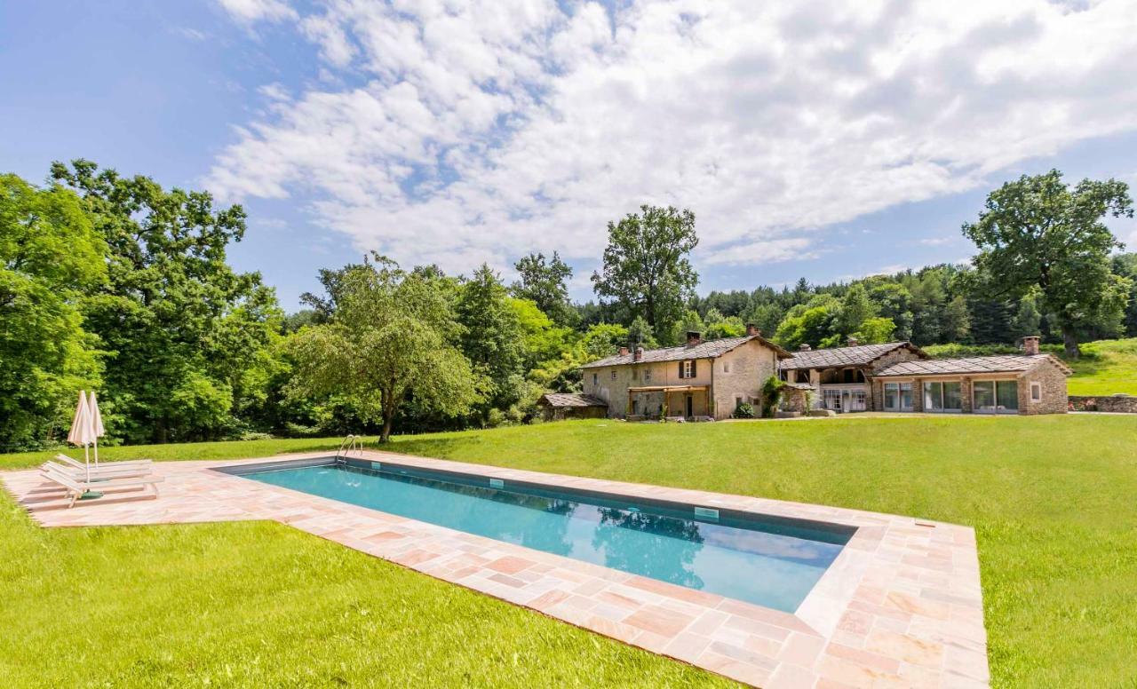 Agriturismo Famiglia Al Castello Di Bagnolo Bagnolo Piemonte Exterior foto